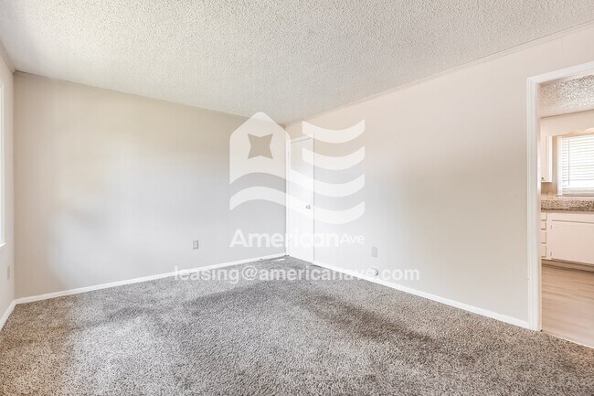 Photo - 308 Marion Ave