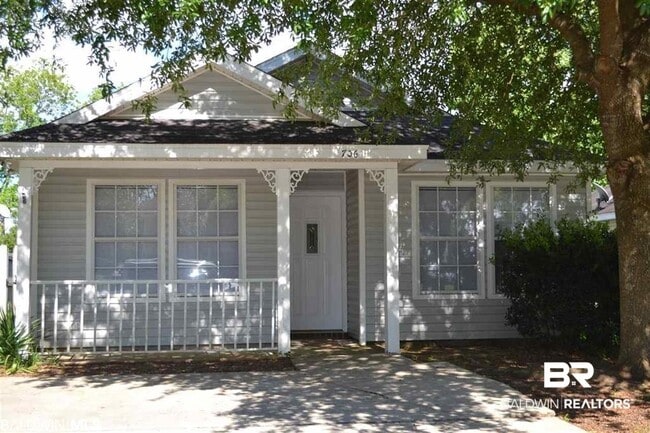 Building Photo - 706 Crystal Wells Ct N