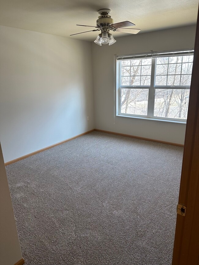 Dancing Oaks Apartments Menomonie, WI