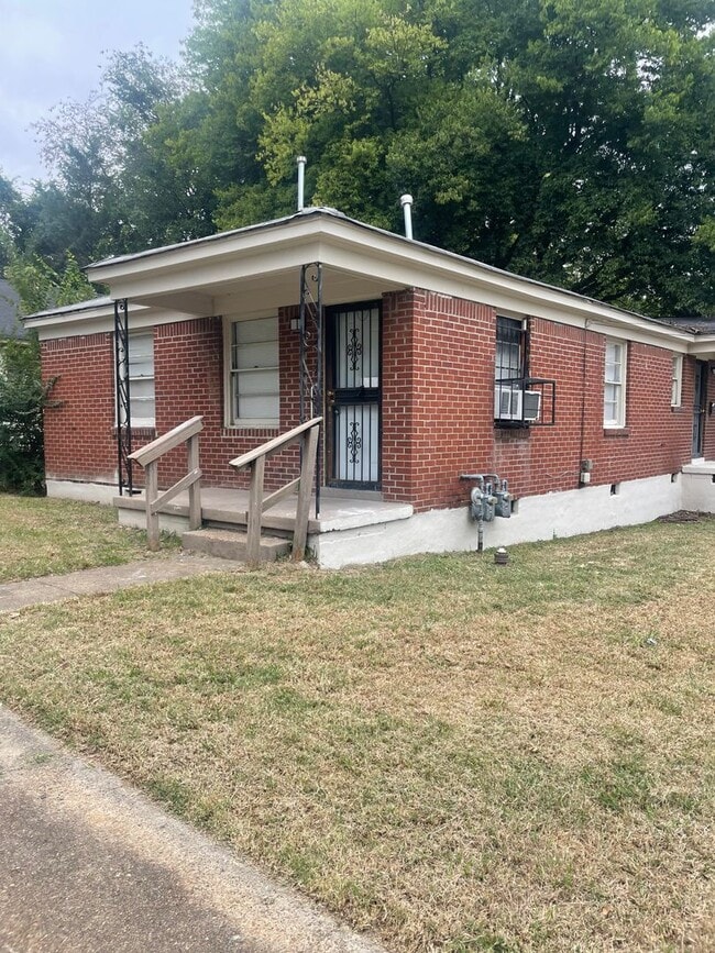 Photo - Cute Duplex in South Memphis