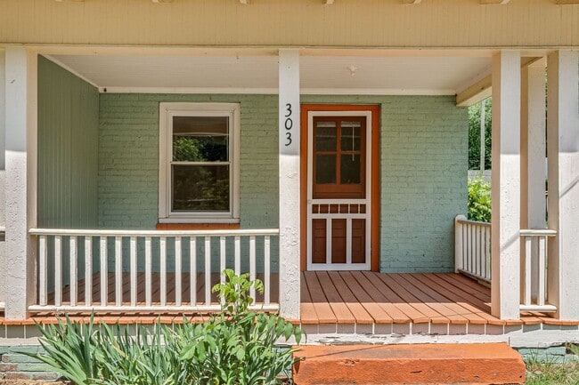 Photo - Dennis Street Unit 303