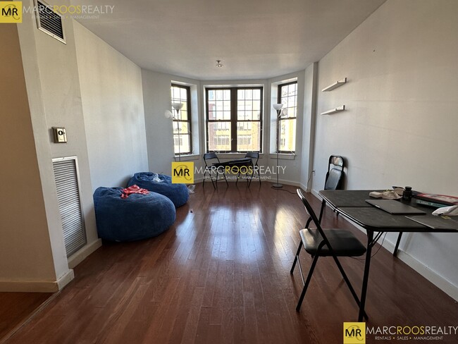 Photo - 530 Commonwealth Ave Condominio Unidad #5a