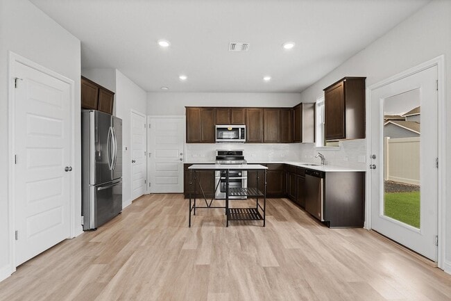 Photo - 7814 Wilfred Dr