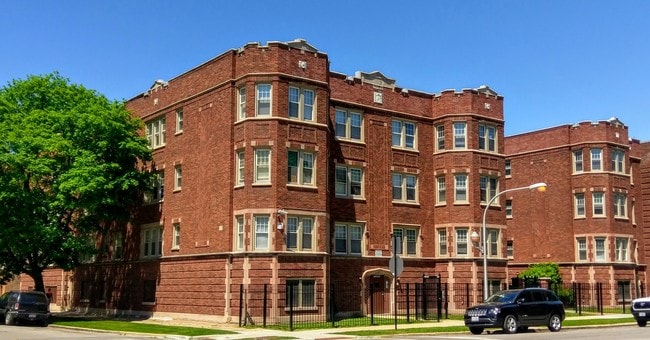 South Shore Neighborhood Apartments - South Shore Neighborhood Apartments