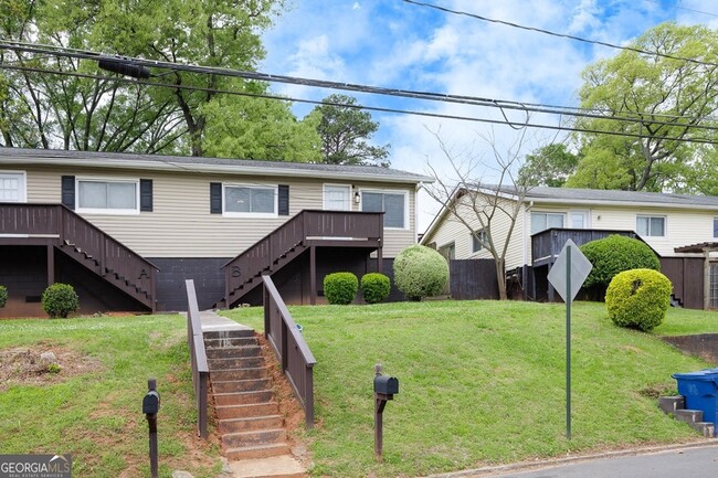 Photo - 1040 Herndon St NW Apartamento