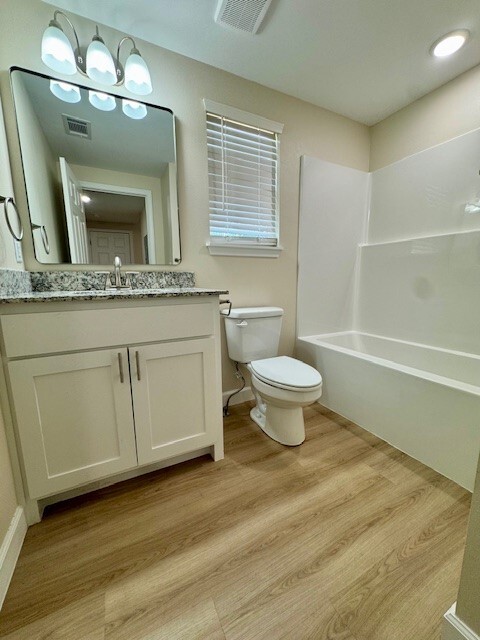 Photo - 700 E Johnson Ave