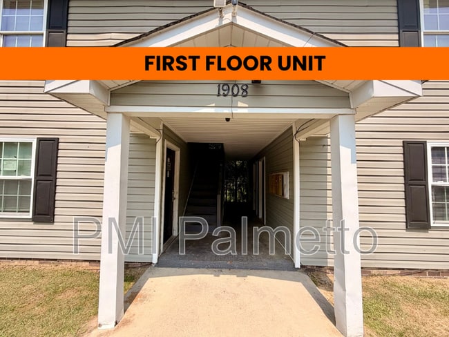 Building Photo - 1908 Tall Pines Cir Unit 2