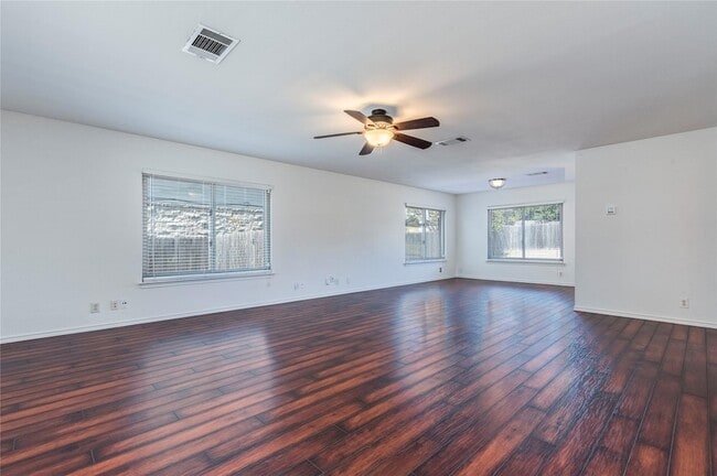 Photo - 17924 Narsitin Ln