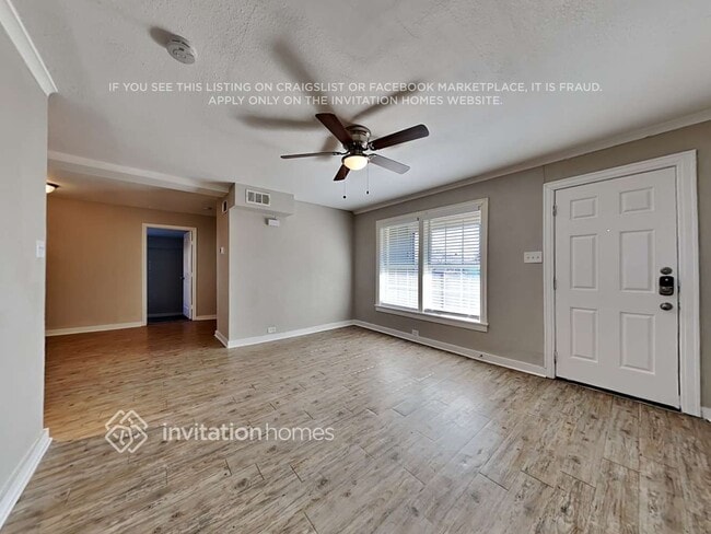 Photo - 403 E Standifer St