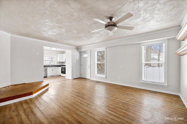 Photo - 2456 Devonshire Ct