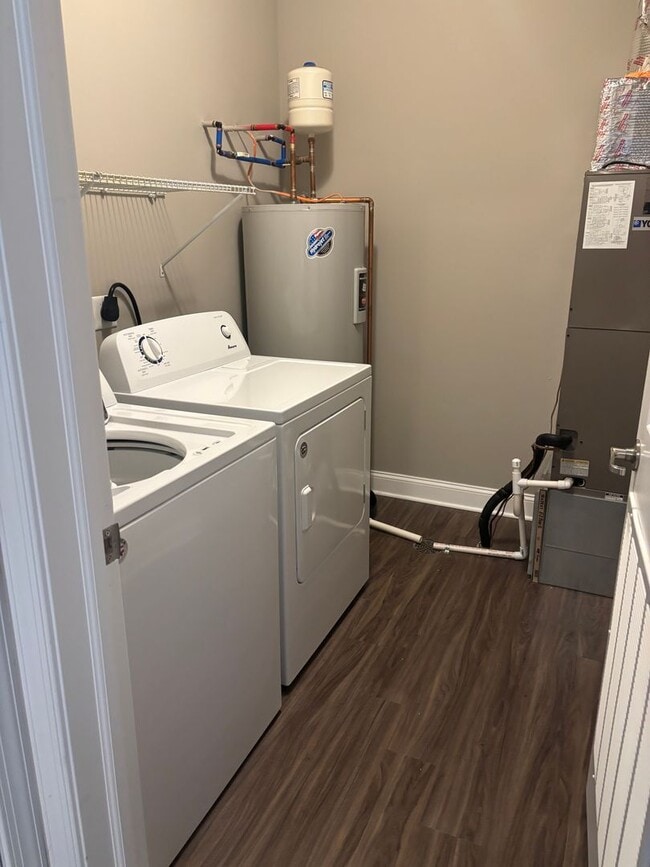 Photo - Birchwood Commons