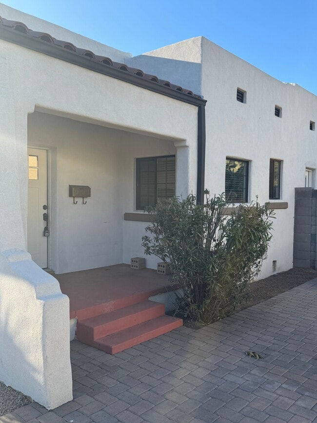 Photo - 722 W Moreland St Unidad 722