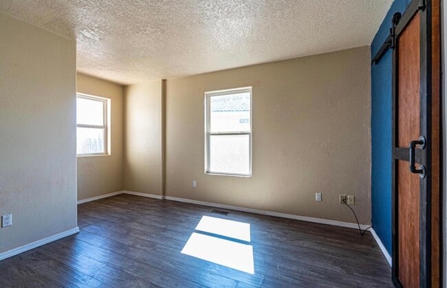 Photo - 1647 Corte Del Sol