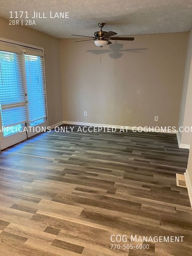 Photo - 1171 Jill Ln SW