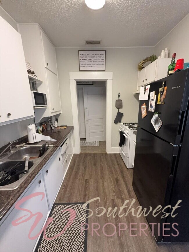 Photo - Large 1 Bedroom Duplex – Just One Block from Campus