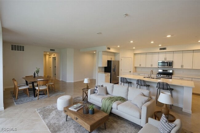 Photo - 16572 Kingwood Ln Unidad 3611