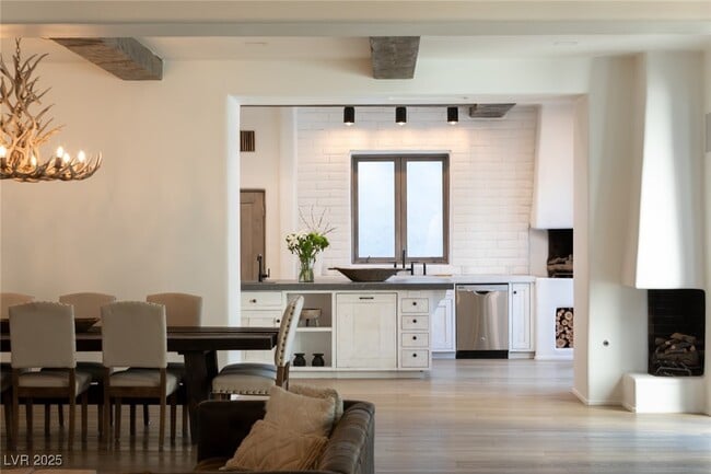 Photo - 7330 N Rainbow Blvd