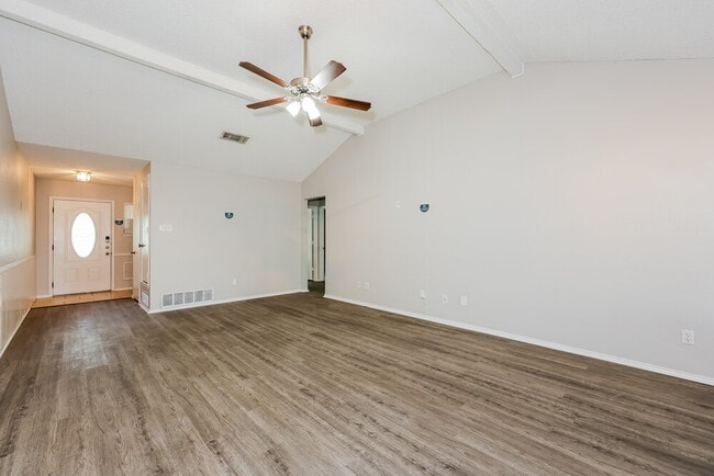 Photo - 1104 Havenbrook Dr