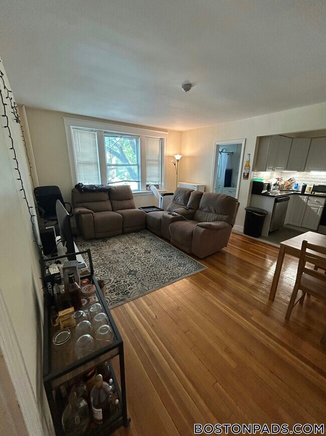 Photo - 1607 Commonwealth Ave Unit 9