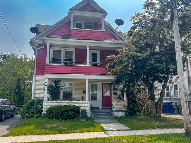 Building Photo - 97 Jacobs St Unit 3rd FL Rental