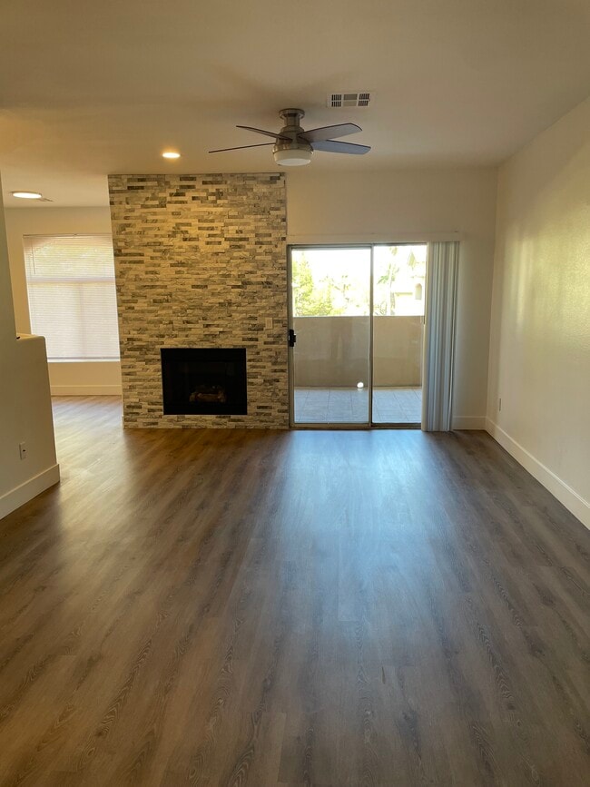 Building Photo - 8741 Red Brook Dr Unit 202