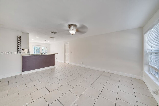 Photo - 5900 N Farragut Dr