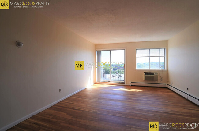 Building Photo - 22 Sutherland Rd Rental