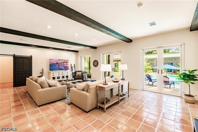 Photo - 1291 Caloosa Dr