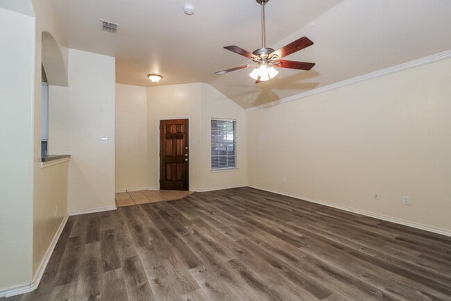 Photo - 3400 Beatriz Dr