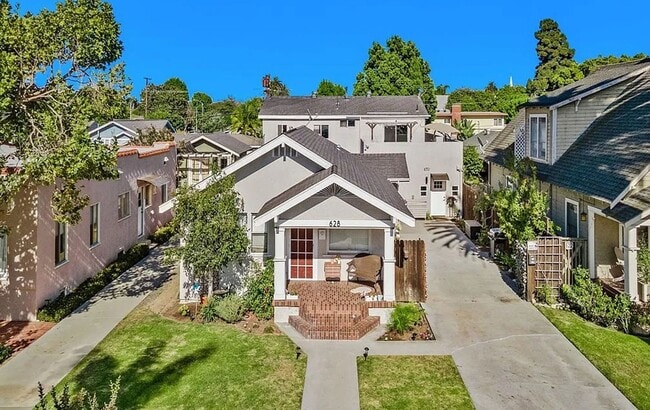 2BD/1BA ADU Apartment in Belmont Heights - 2BD/1BA ADU Apartment in Belmont Heights Unit 630A Mira Mar Avenue (ADU)