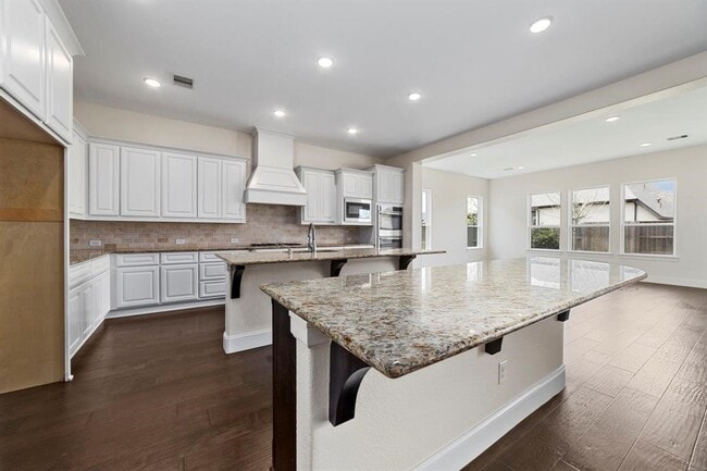 Photo - 9814 Carver Dr