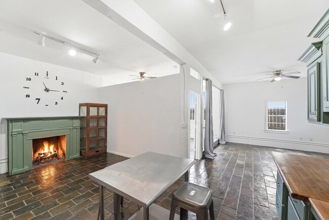 Photo - 5313 Palmetto St Unit C