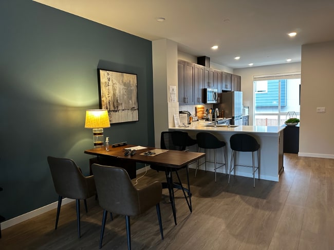 Photo - 23413 Edmonds Way