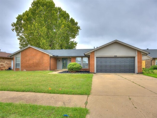 Building Photo - 3306 Rambling Oaks Dr Rental