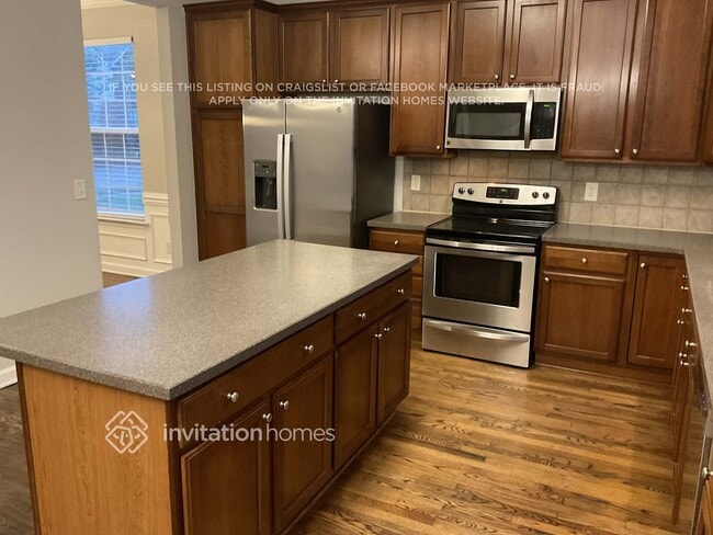 Photo - 618 Redford Pl Dr