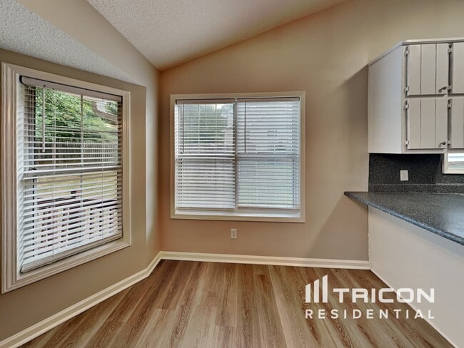 Photo - 118 Valleydale Dr