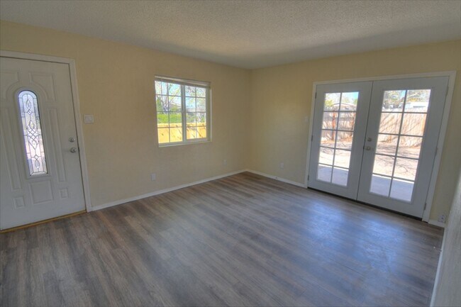 Photo - NE Heights 4 Bedroom !!!!