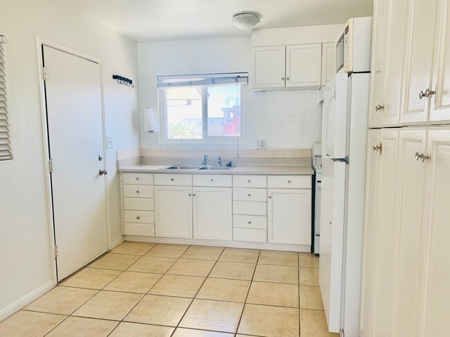 Photo - Live by the Beach! 2BD/1BA Mission Beach Apartment with Garage! ONLY $3,295/mo! Unit 732 Santa Barbara Place