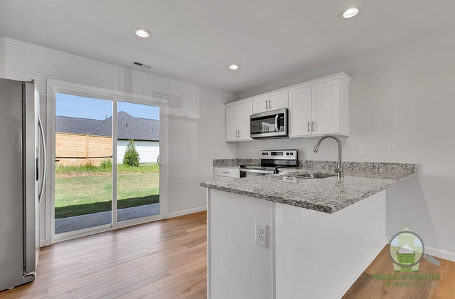 Photo - 8 Wofford Rd