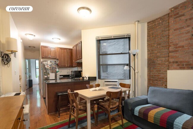 Building Photo - 211 W 80th St Rental