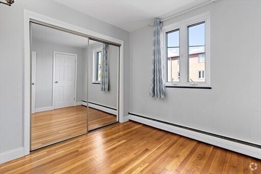 Building Photo - 38 Carey Ave Unit #1 Rental