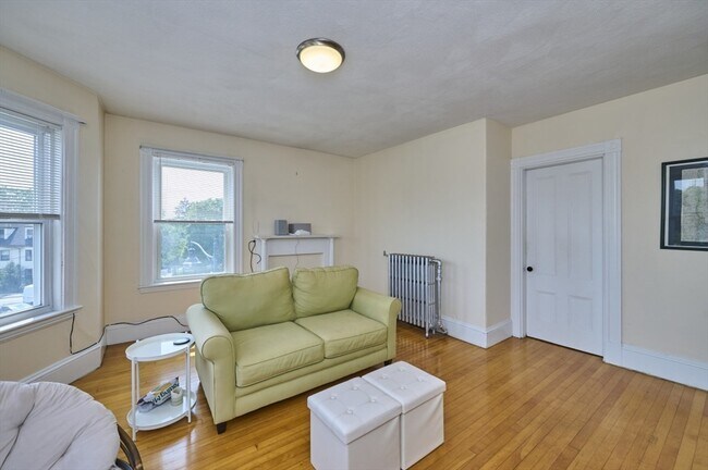 Photo - 757 Somerville Ave Unit 3