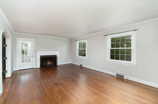 Photo - 7620 Montgomery Rd