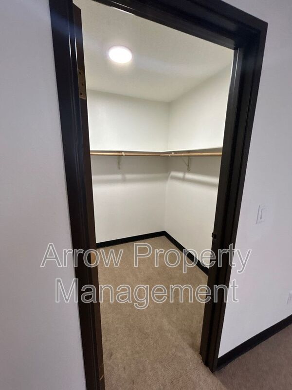 Photo - 201 E Arbor Ave