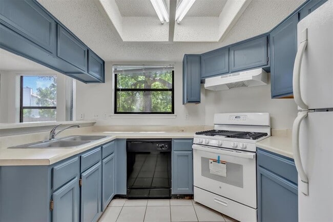 7802 Topawa Cove