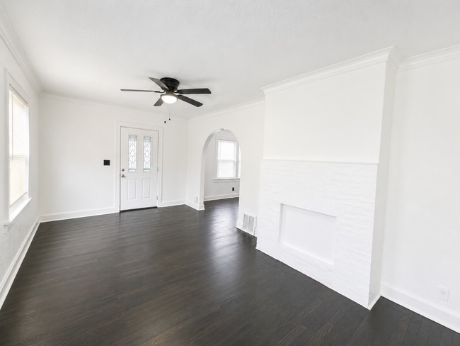 Photo - 6425 Hagerwood Rd