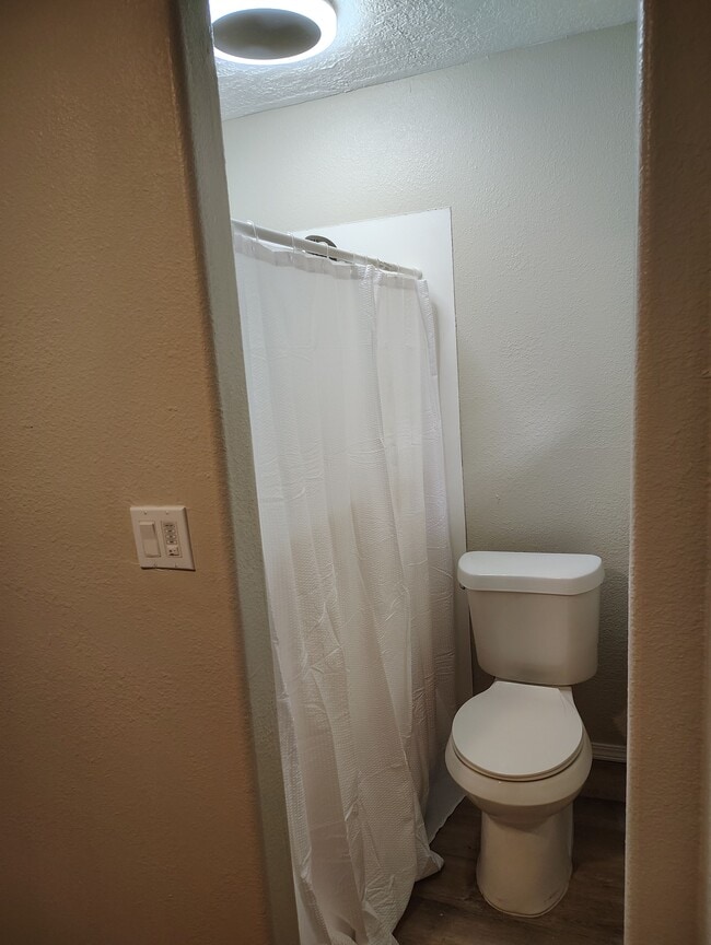 Photo - 602 S Woody Dr