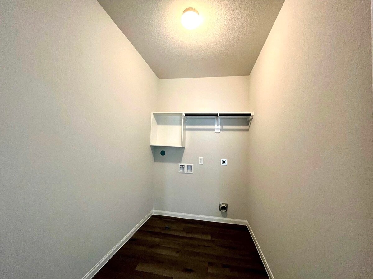 Photo - 4814 Blue Jacaranda Wy