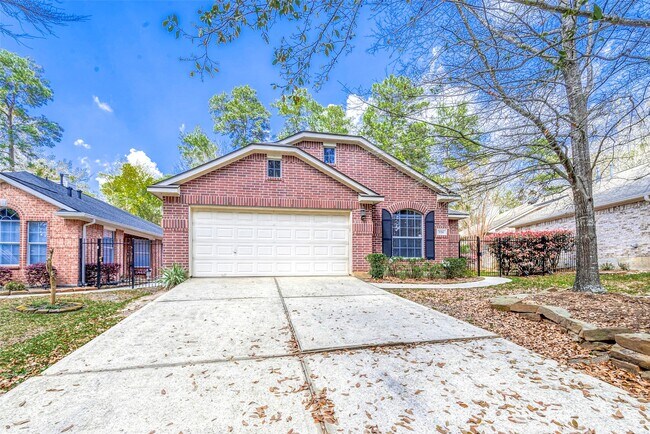 Photo - 134 E Foxbriar Forest Cir