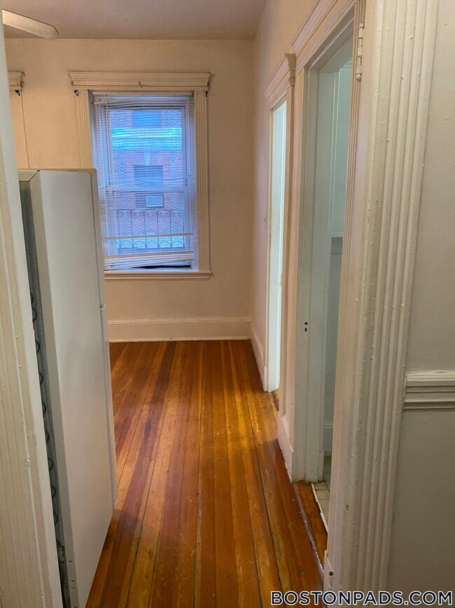 Photo - 64 Hemenway St Unidad 10